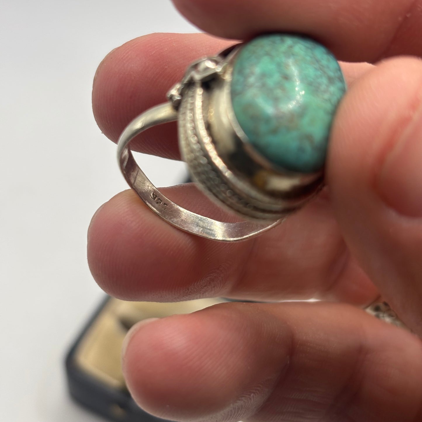 Silver Turquoise Poison Ring (U)
