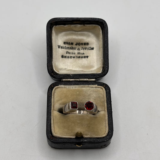 Silver Garnet Ring