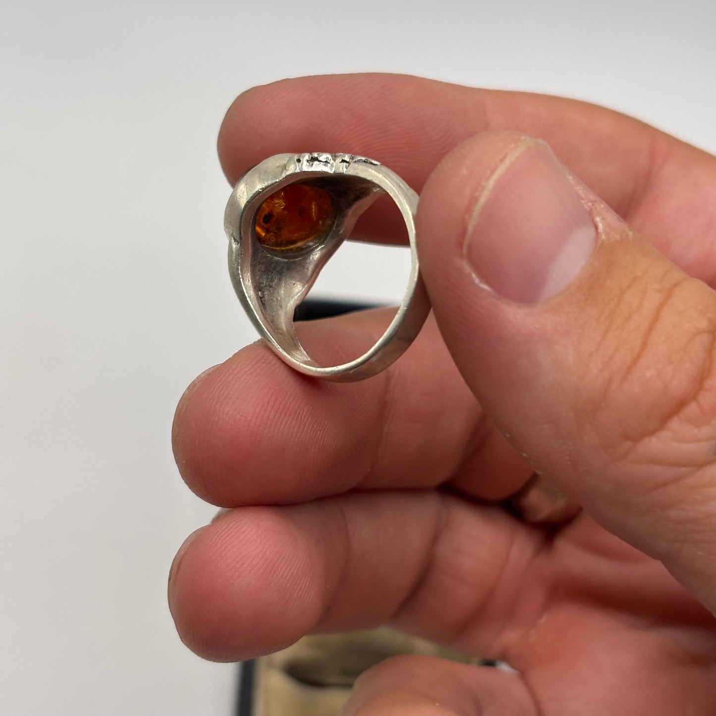 Silver Amber Signet Ring (R)