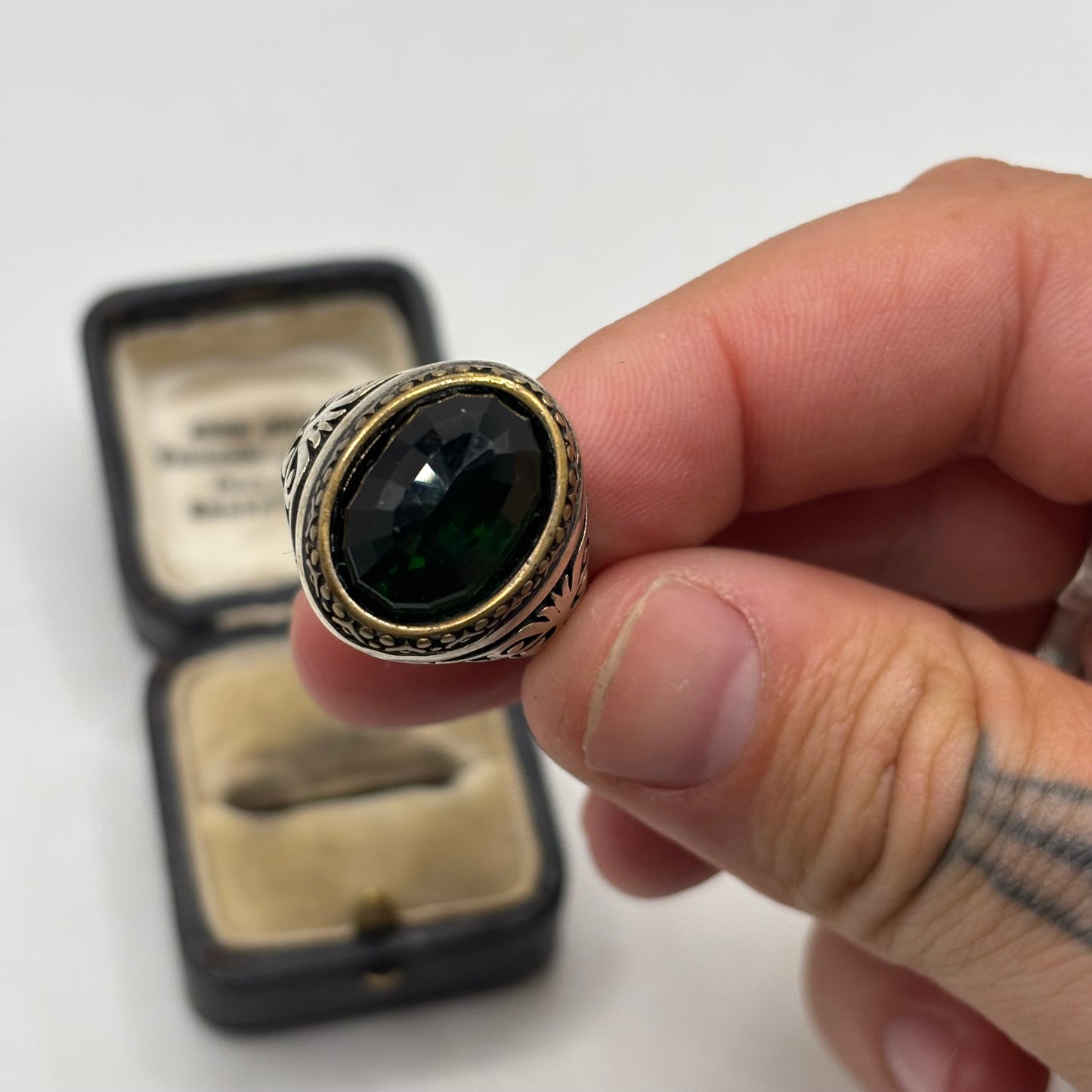 Silver Heavy Green Stone Signet Ring (V)