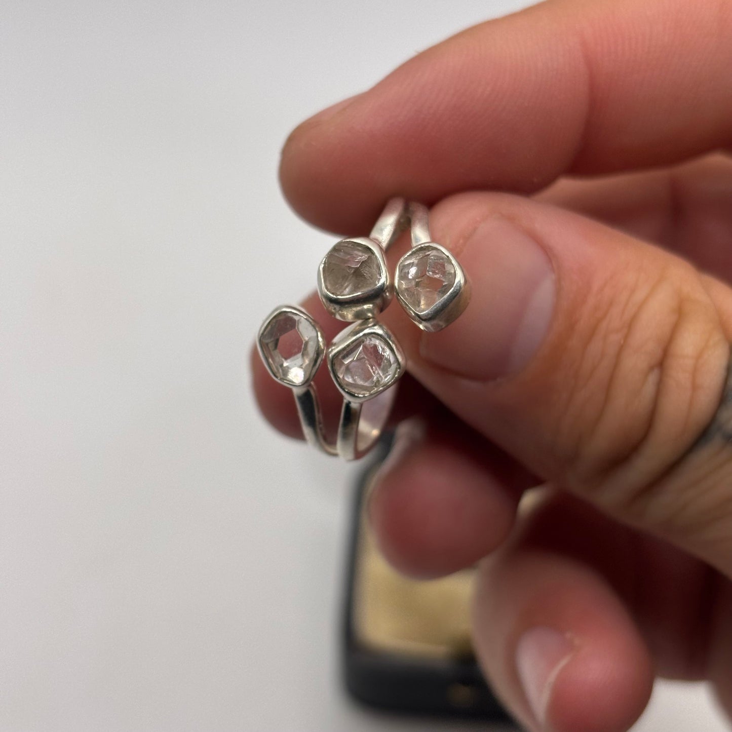 Silver Quartz Ring (S)