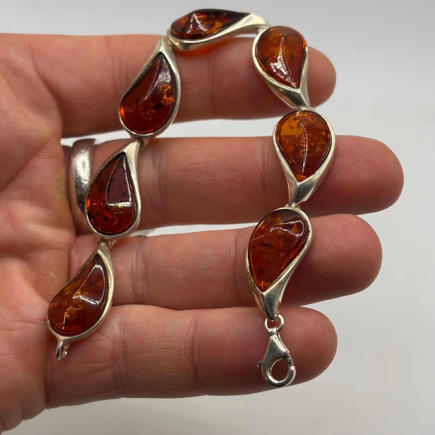 Silver 7” Amber Bracelet