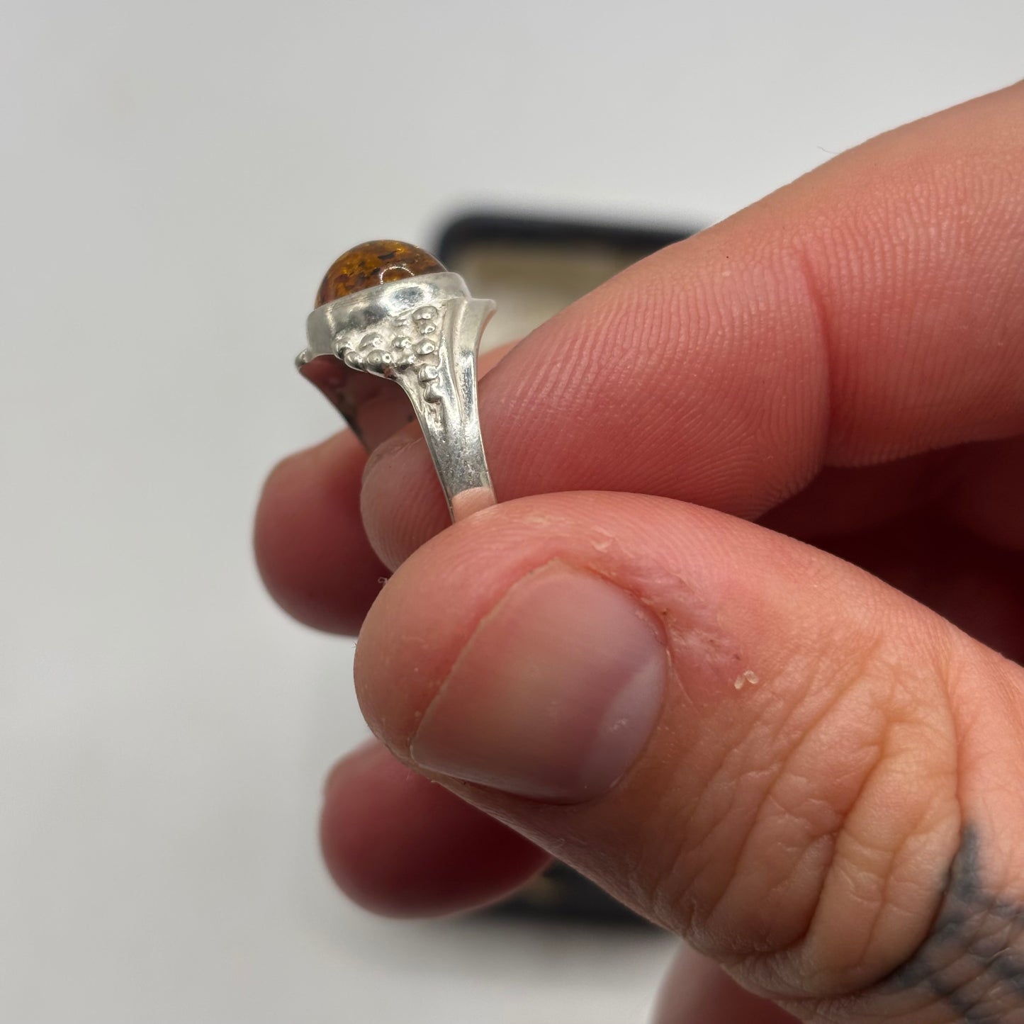 Silver Amber Ring (L)