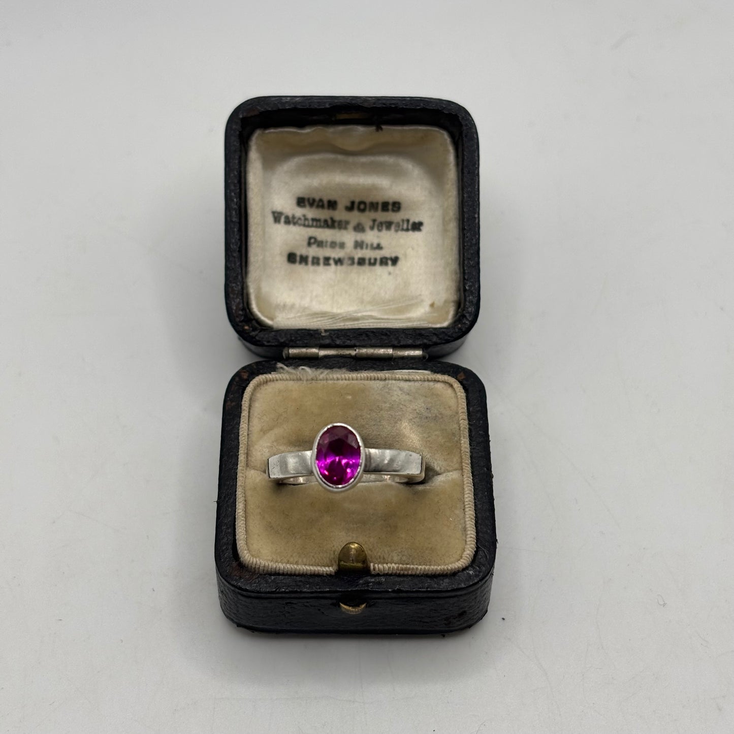 Silver Pink Stone Ring (N)
