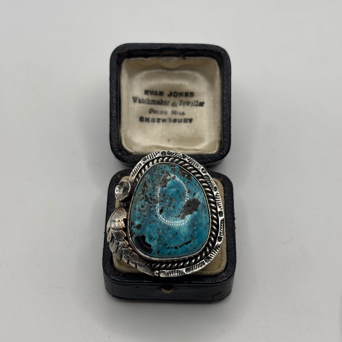 Silver Heavy Native American Turquoise Ring (S)