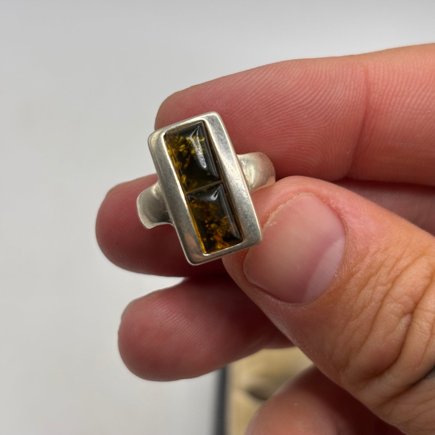 Silver Green Amber Ring (M)