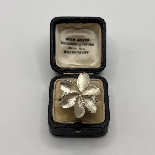 Silver Chunky Flower Ring (P)