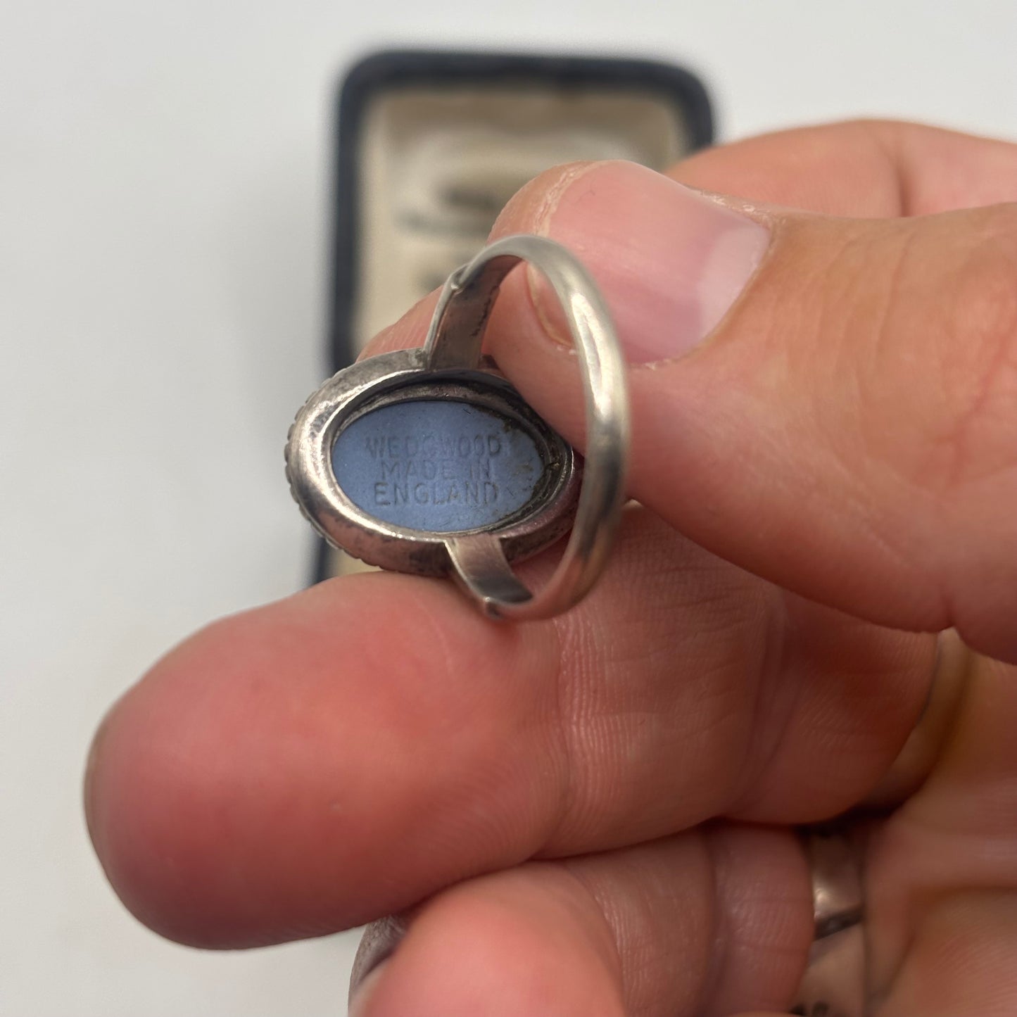 Silver Vintage Wedgewood Ring (O)