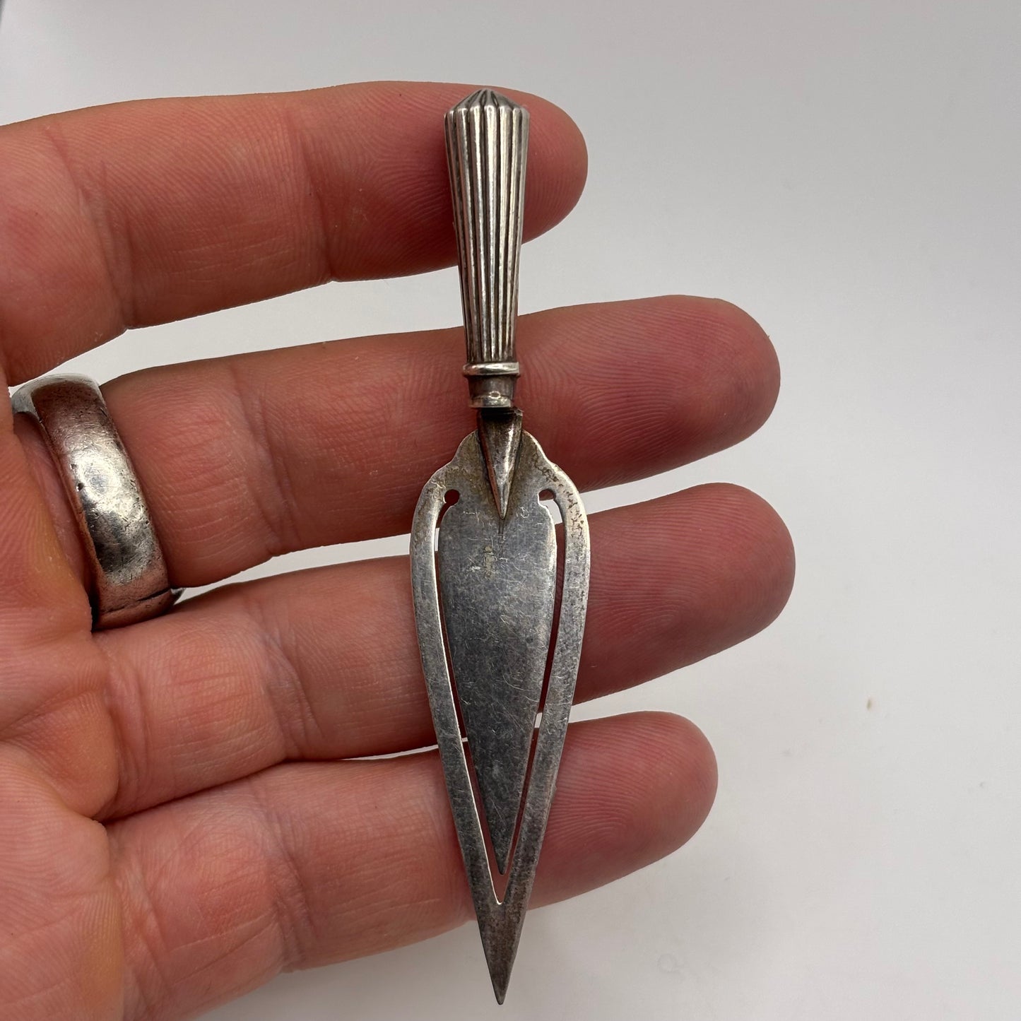Silver Edwardian Novelty Book Mark