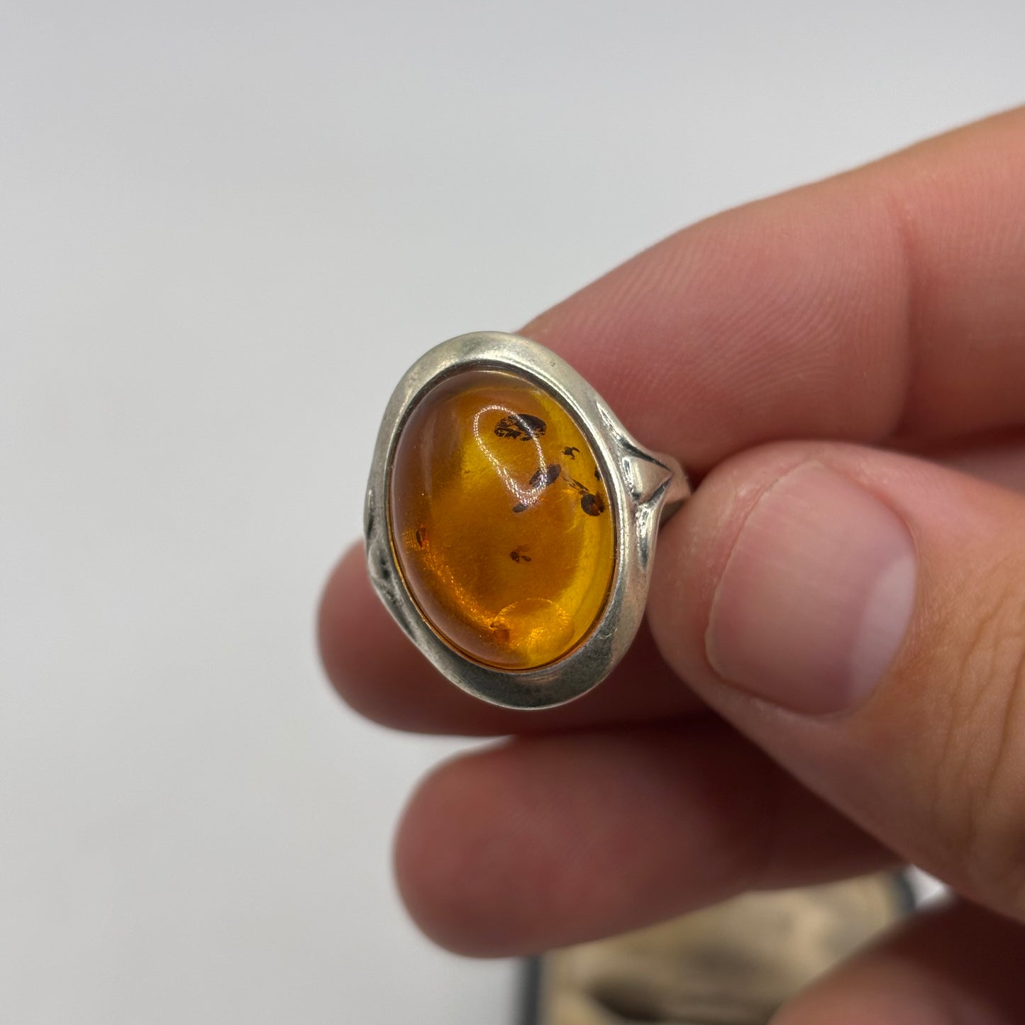 Silver Amber Ring (S)