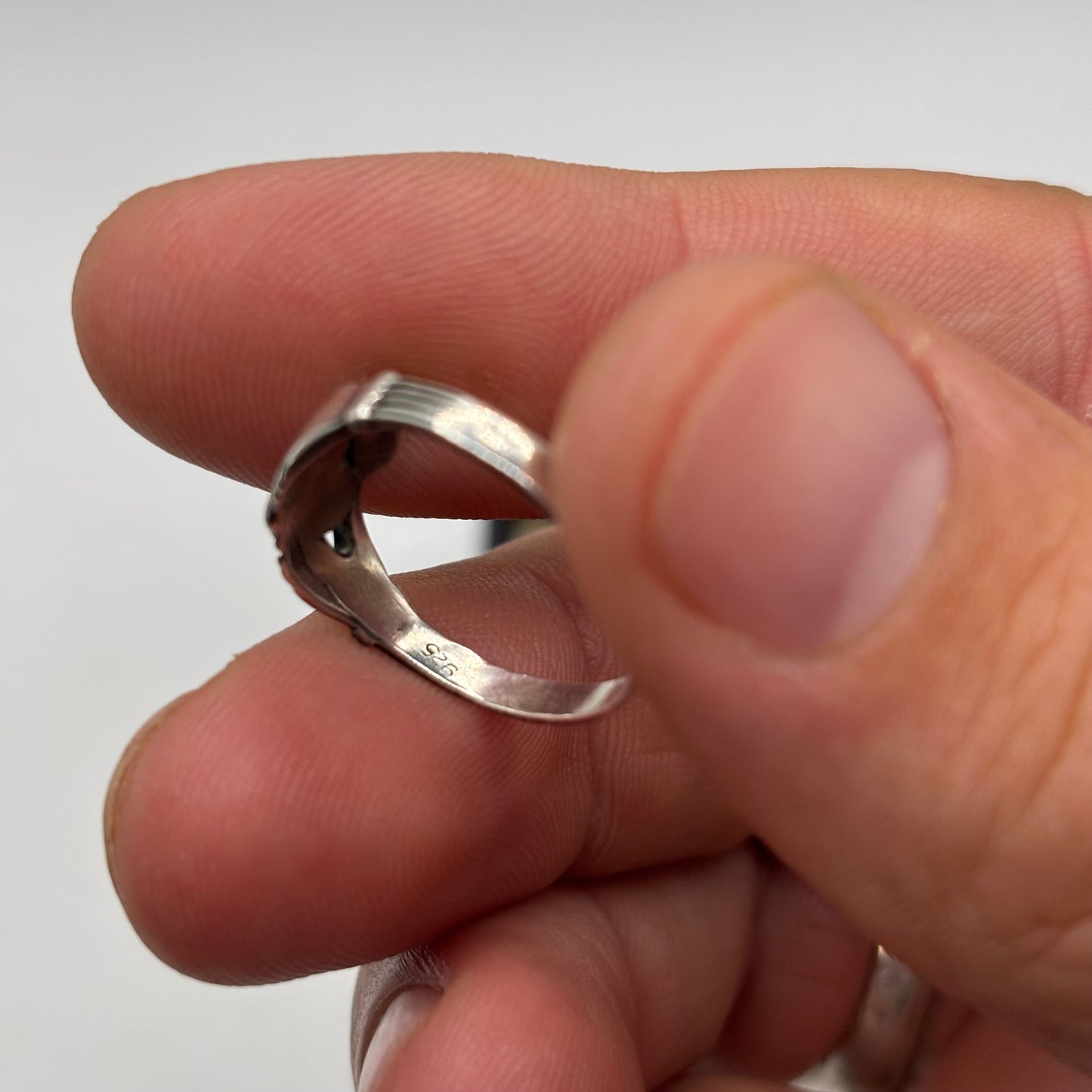 Silver Irish Claddagh Ring (O)