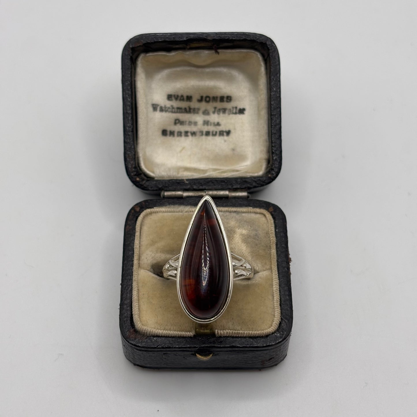 Silver Amber Ring (P 1/2)