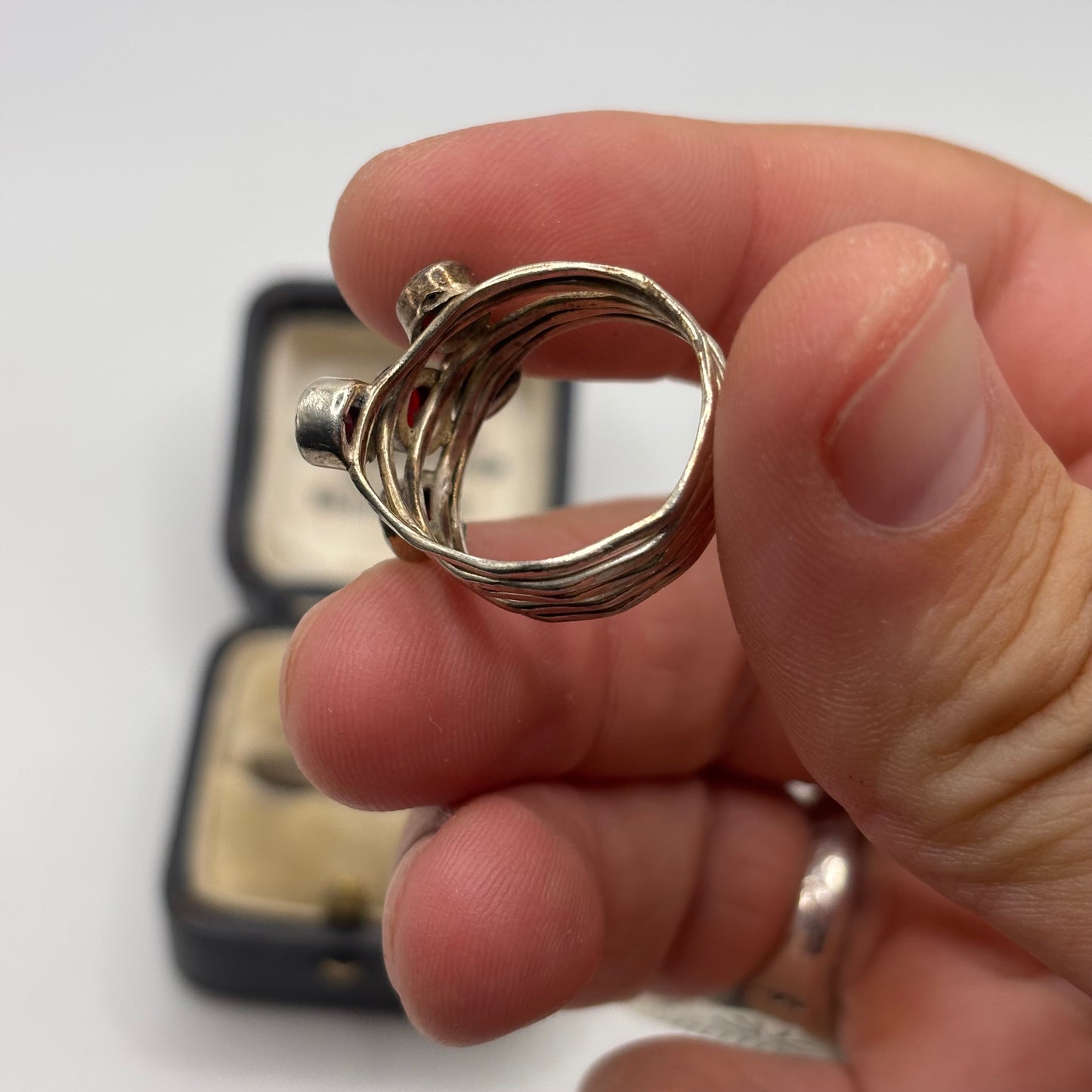 Silver Garnet Ring (S)