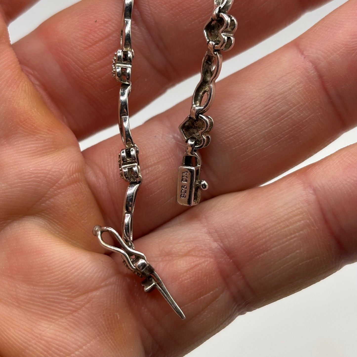 Silver 7” Heart Link Bracelet