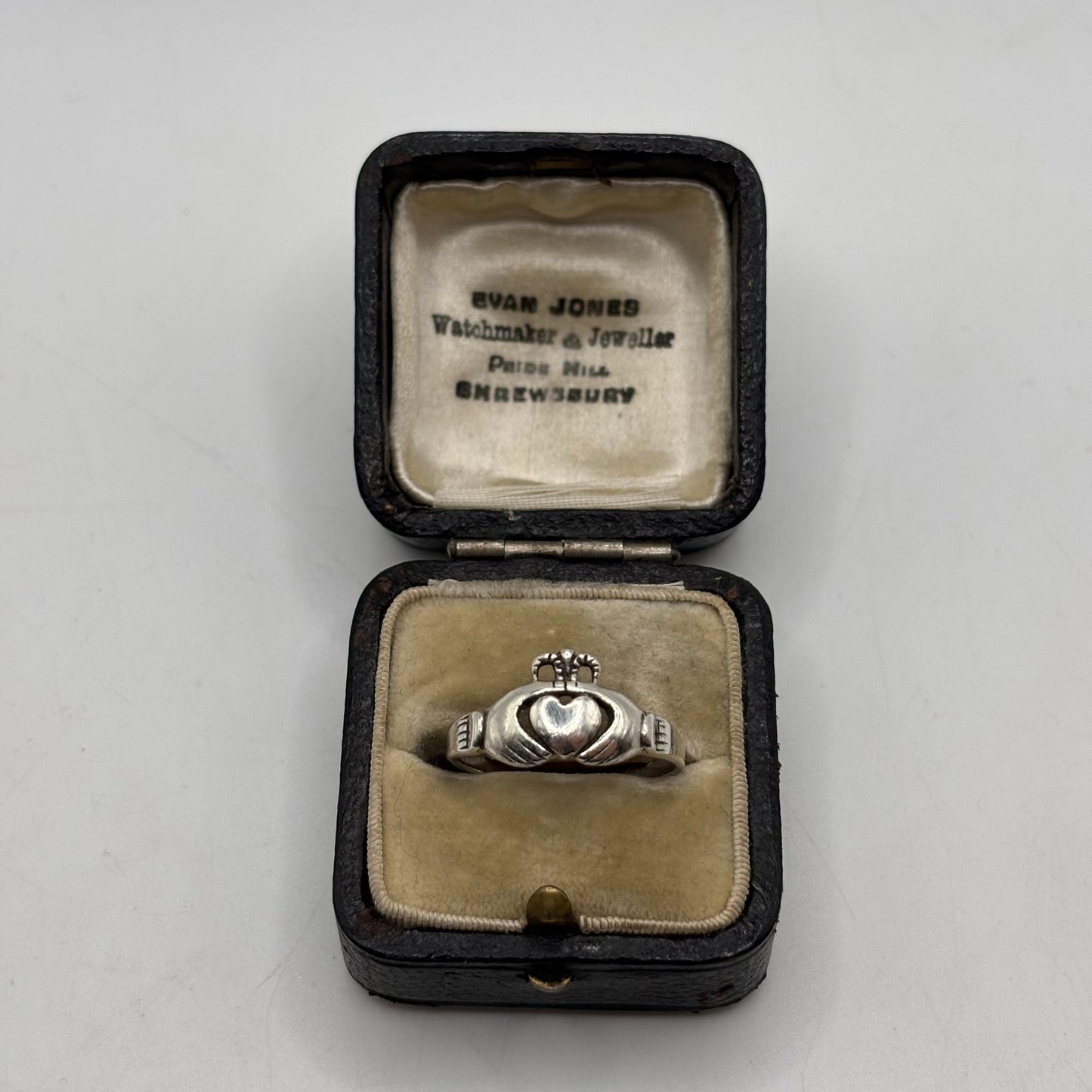 Silver Irish Claddagh Ring