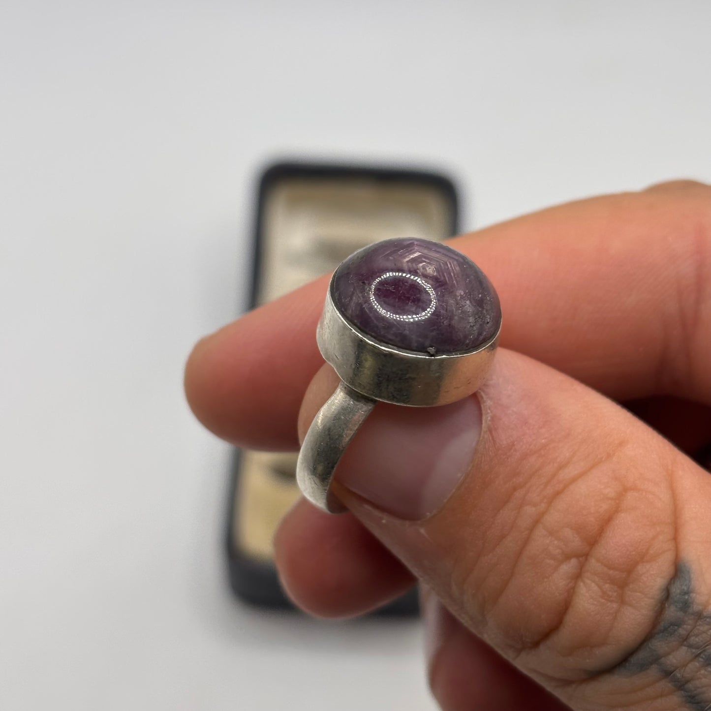 Silver Purple Star Sapphire Ring