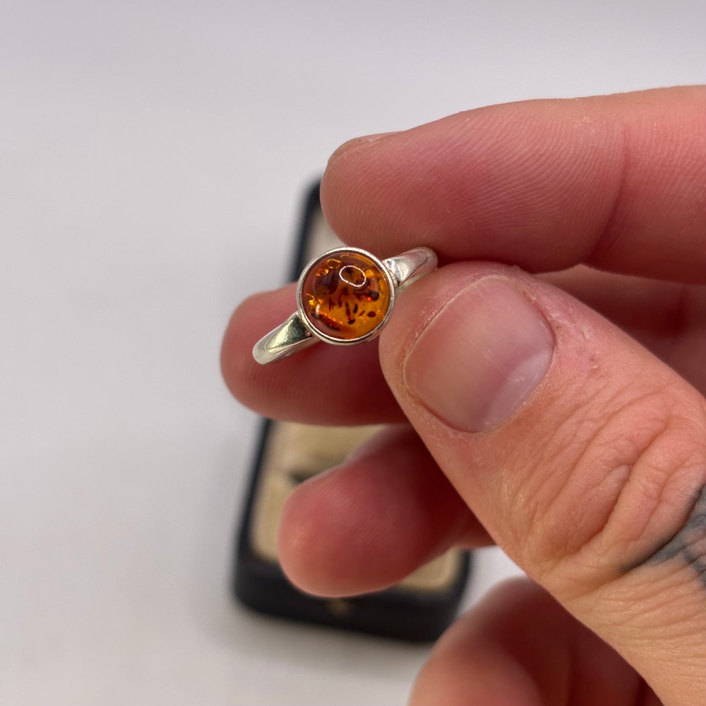 Silver Amber Ring (N)