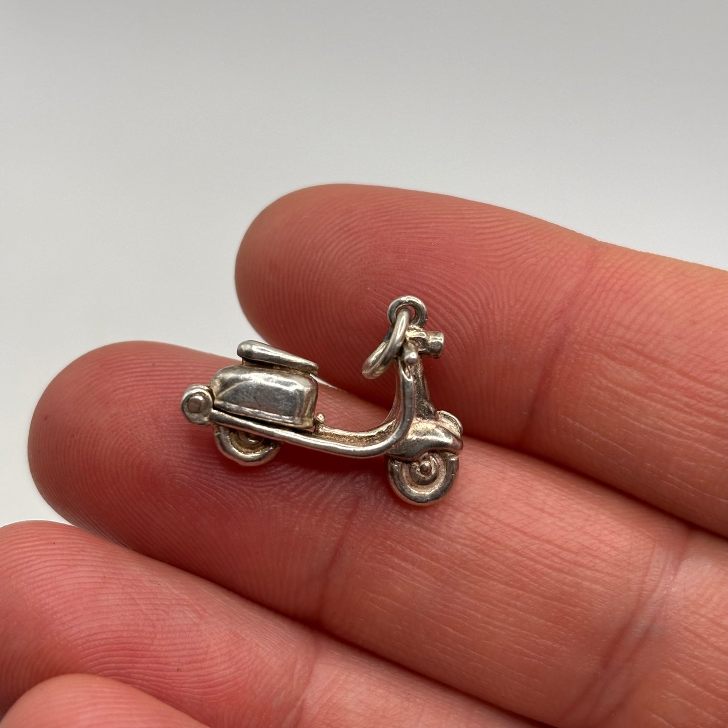 Silver Vespa Pendant