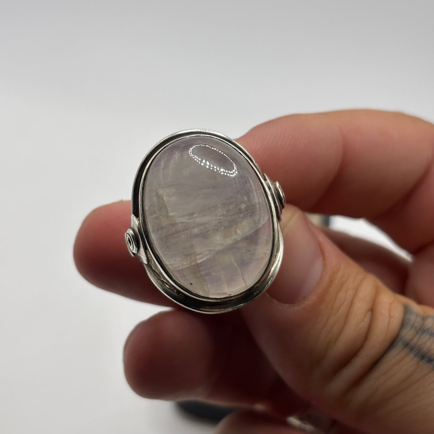 Silver Large Moonstone Ring (Q)