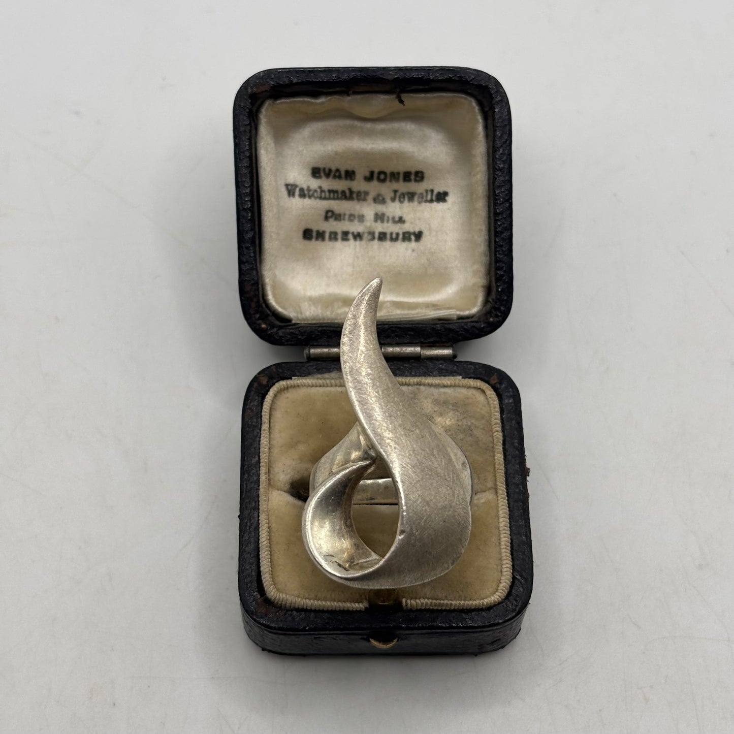 Silver Large Abstract Ring (O)