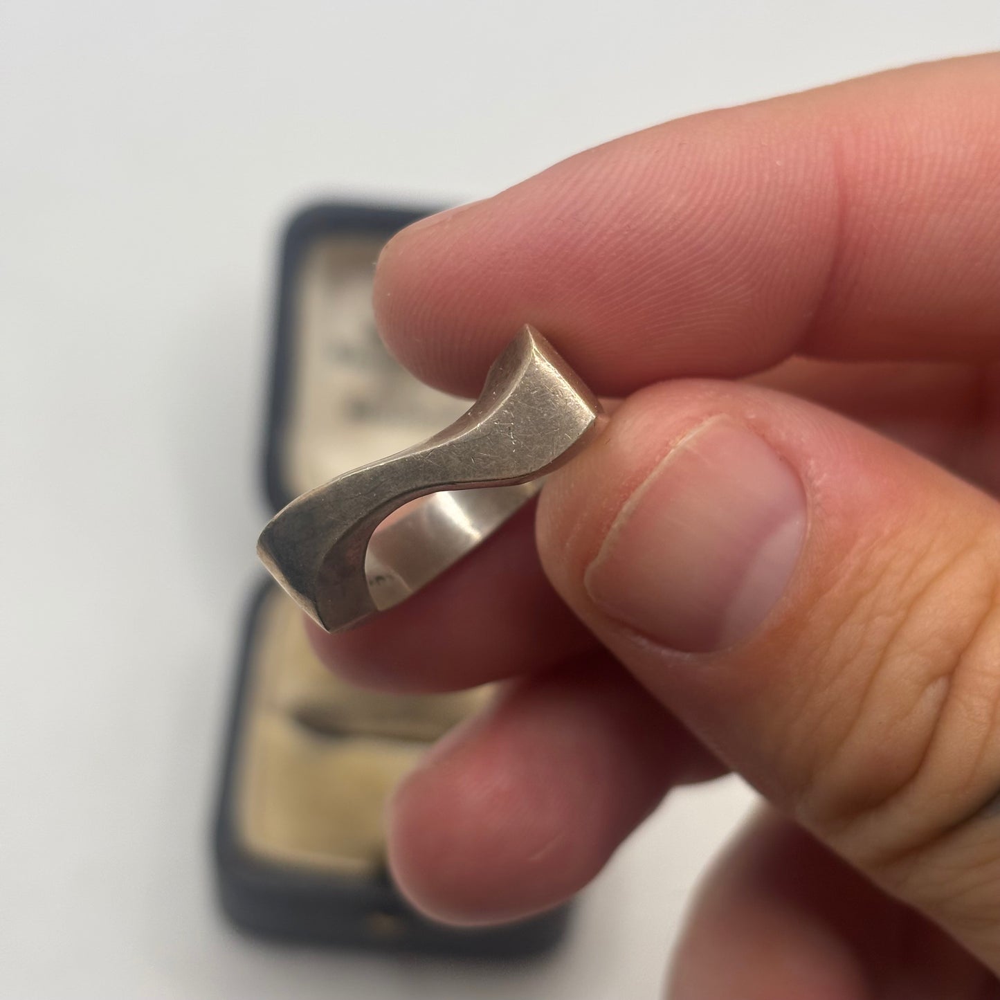 Silver Chunky Abstract Ring (L)