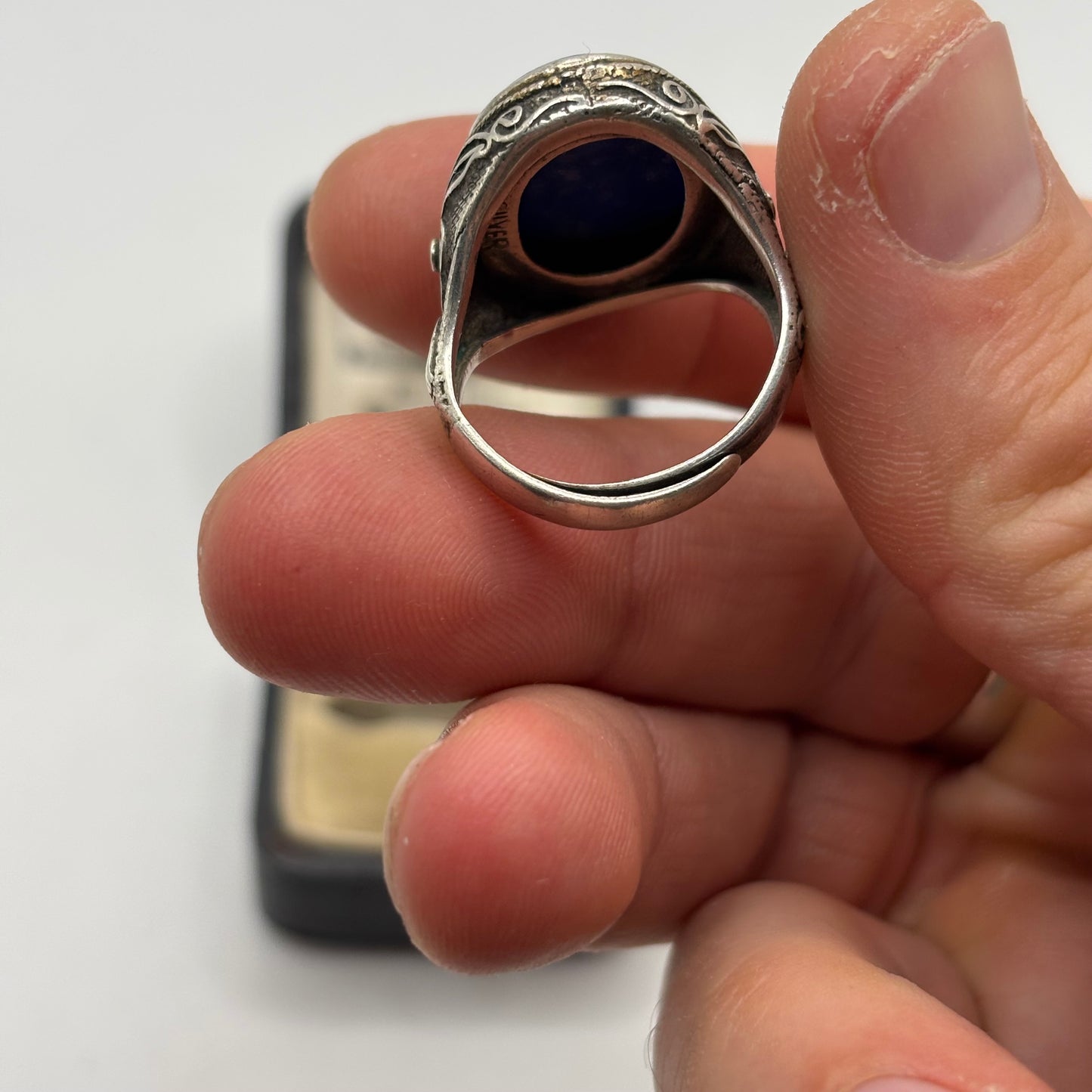 Silver Detailed Lapis Ring