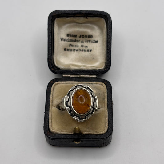 Silver Amber Ring (T)
