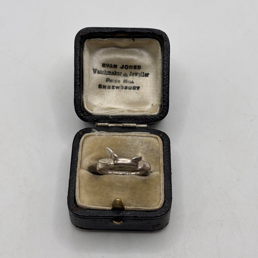 Silver Butterfly Ring (M)